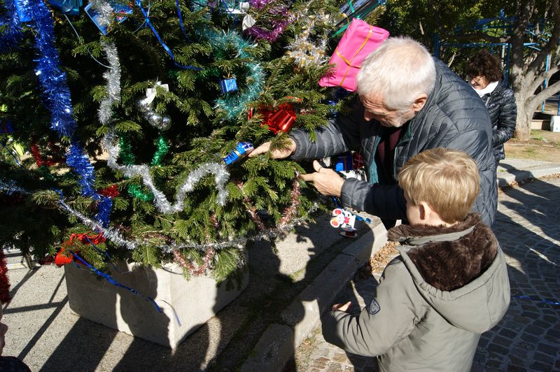 décoSapin-14.12.19-033.JPG